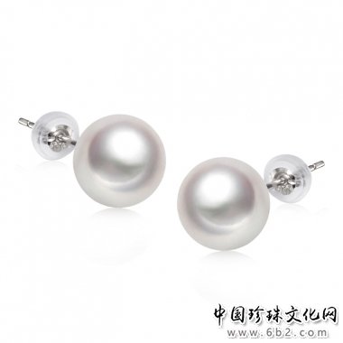 香奈儿珍珠耳钉价格 香奈儿珍珠耳钉多少钱【款式 价格 图片】 
